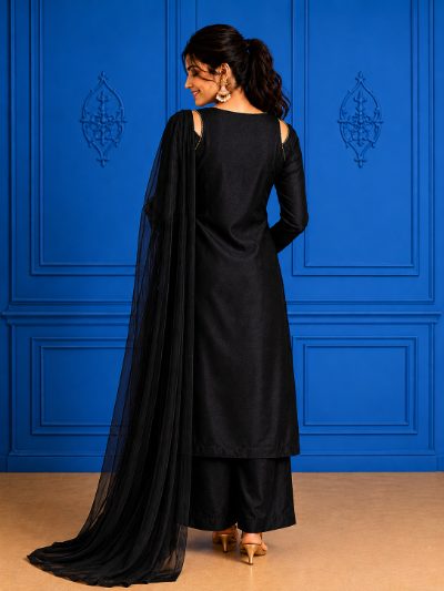 Adaa Bazaar Women's Halter Neck Kurta Set for Festive & Casual Wear